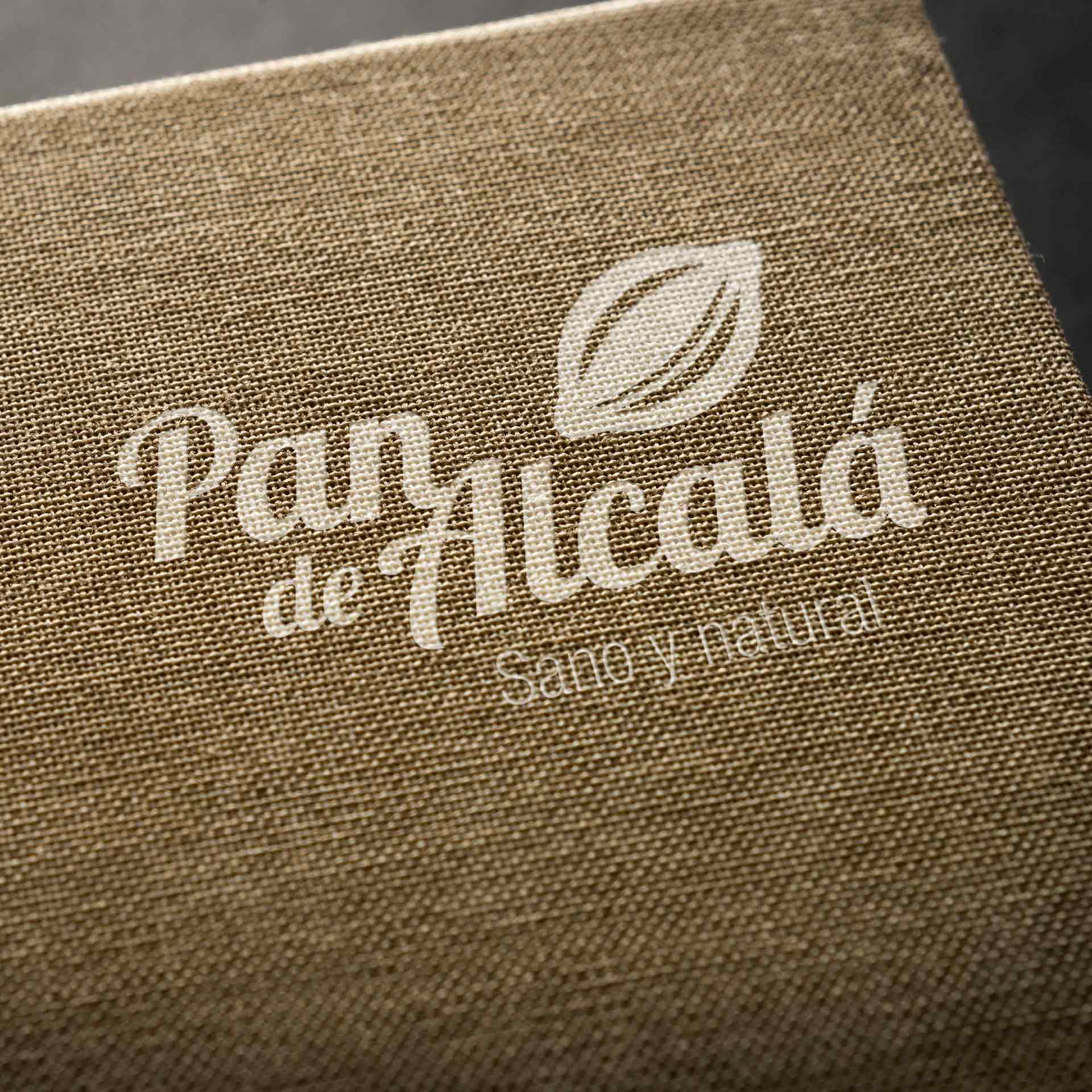 Branding, creatividad gráfica, web y packaging Pan de Alcalá